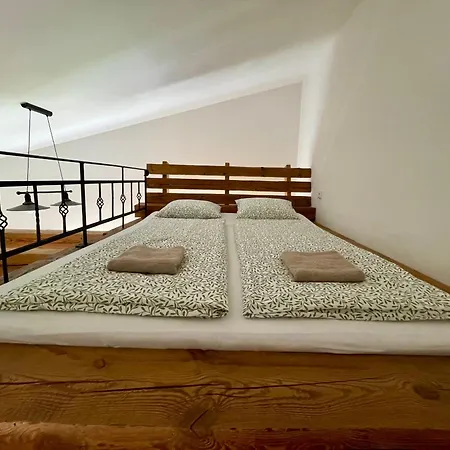 Apartment Mikulecky Kutloch